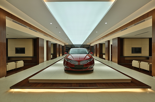 Lincoln dealership in China