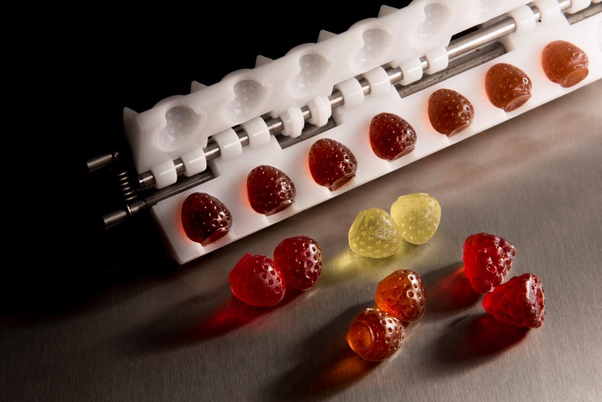 Complex, full-form shapes like strawberry created using the ServoForm 3-D depositor
