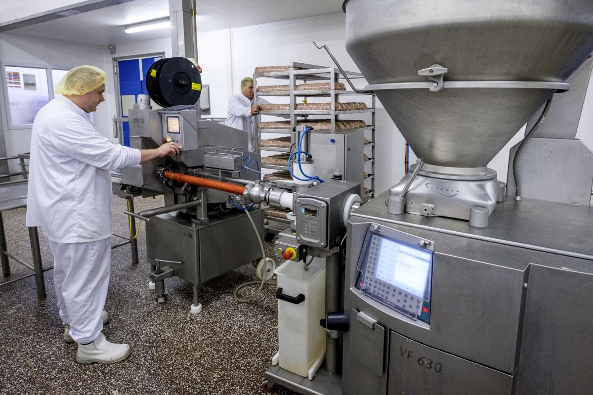 CEIA metal detector in use at Zandvliet Vleeswaren meat processing facility