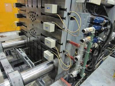 Forwell quick mold system at TAIPEIPLAS 2016