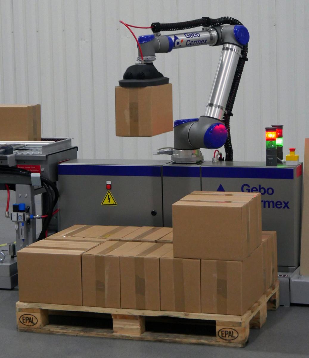 The CoboAccess_Pal cobotic palletiser for low-speed applications