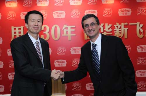 Heinz CEO Bernardo Hees and Liu Yuelun
