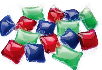 Adding colours to polymers