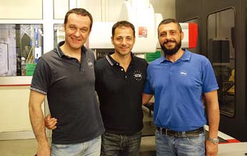 Vittorio Caggiano, Marco Iannuzzi and Maurizio Rullo in EMA’s metrology room
