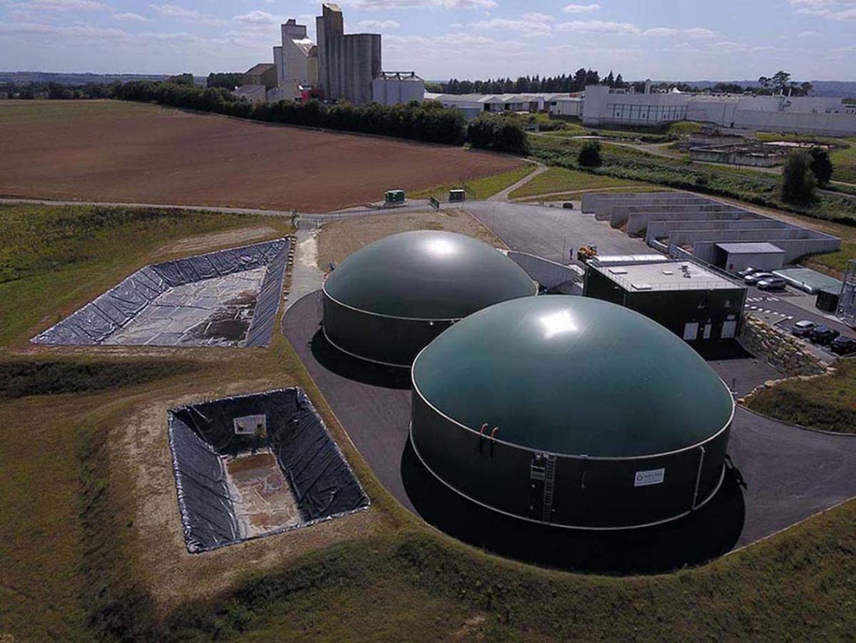 Recently, biogas plant builder WELTEC BIOPOWER completed a biomethane plant for ALTHO, a French manufacturer of potato chips in St. Gérand, Brittany.