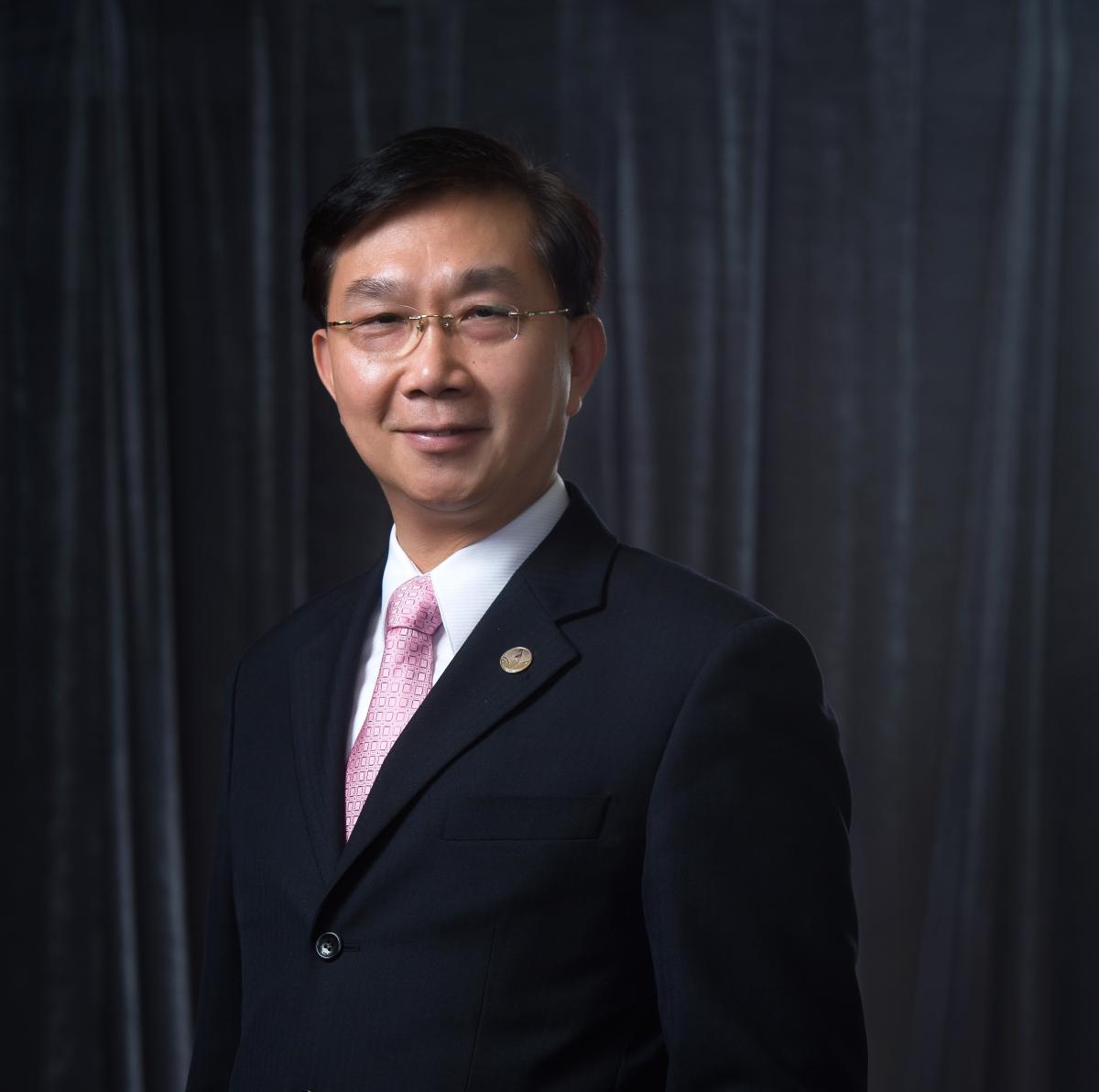 Professor Chin-Kun Wang is the president of the International Society for Nutraceuticals and Functional Foods (ISNFF) in Taiwan