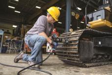 Tough pneumatic torque wrenches for optimum safety