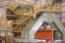 Energy-efficient drive system for pipe forming presses