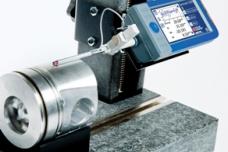 Robust, versatile surface roughness tester