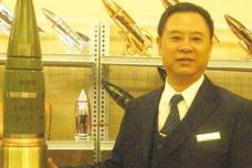 An Honest Man behind Heroic Spirits