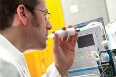 Sensor Warns Patients in Advance of Asthma Attack
