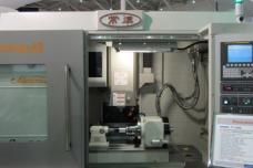 (TIMTOS) Faster moving, precise vertical machining centre