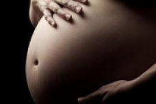 Delaying childbirth may reduce risk of aggressive form of breast cancer