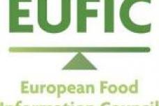 Food risk communicators  urged to increase social media presence
