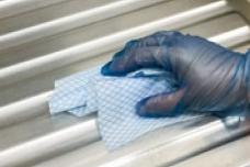 Highly absorbent wipe reduces the risk of contamination