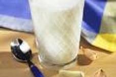 Milk can minimise garlic breath