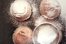 Bright coloring for food and pet food products