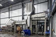 Cleaning line for Emblème's cranberries