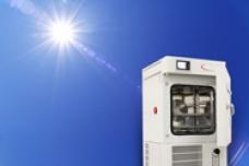 Climate chambers, incubators utilize R600a