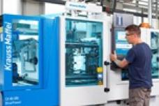 Injection molding process at pinpoint accuracy