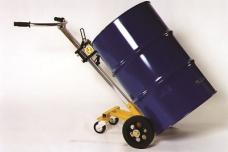Drum truck for handling all rimmed drums