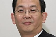 Outlook 2018: Emphasis on localized support