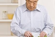 Vitamin E may decrease the risk of pneumonia in non-smoking elderly men