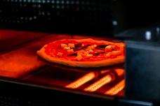 Sandvik heating technology creates pizza in seconds