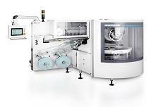 Wrapping machine for confectionery