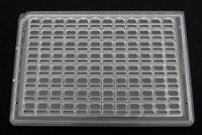 New crystallization microplate with superior moisture vapor resistance