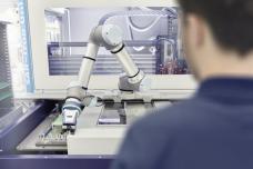 Working hand in hand with robots