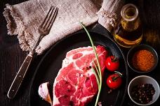 Natural shelf life extender for chilled meats